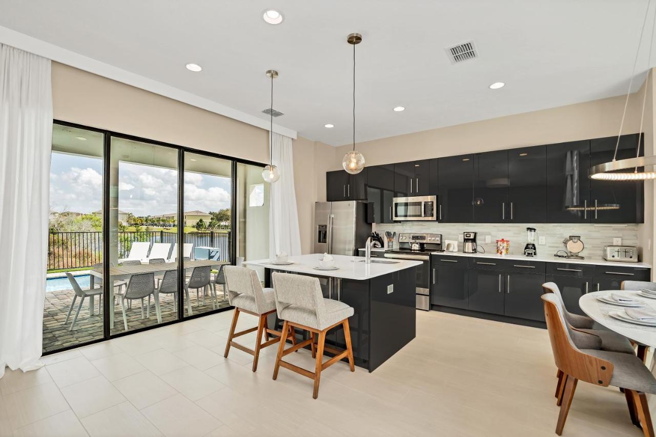 Villa Domani 5 Bedroom Home With Pool ดาเวนพอร์ต ภายนอก รูปภาพ